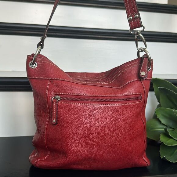 Tignanello Pebbled Leather Red Crossbody Shoulder Bag – Multiple Compartments - Picture 3 of 12